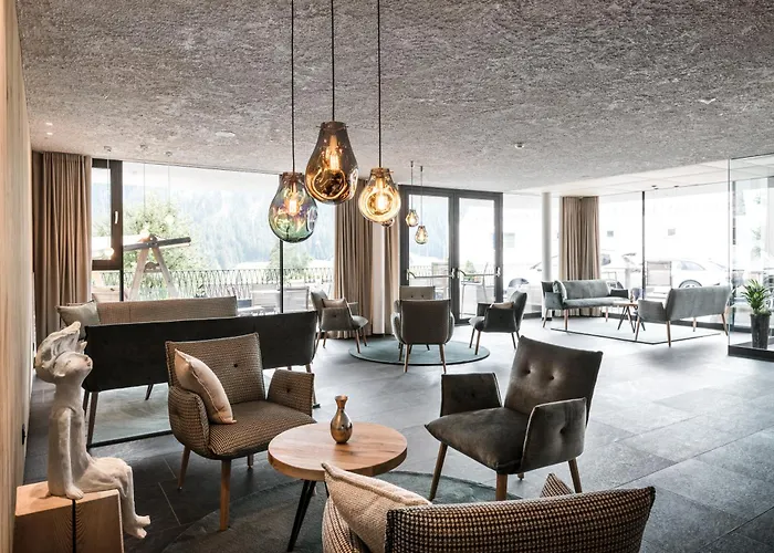 Hotel Ciasa Tamá La Villa 
